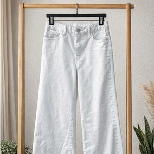 KUT from Kloth Size 6 White Jeans